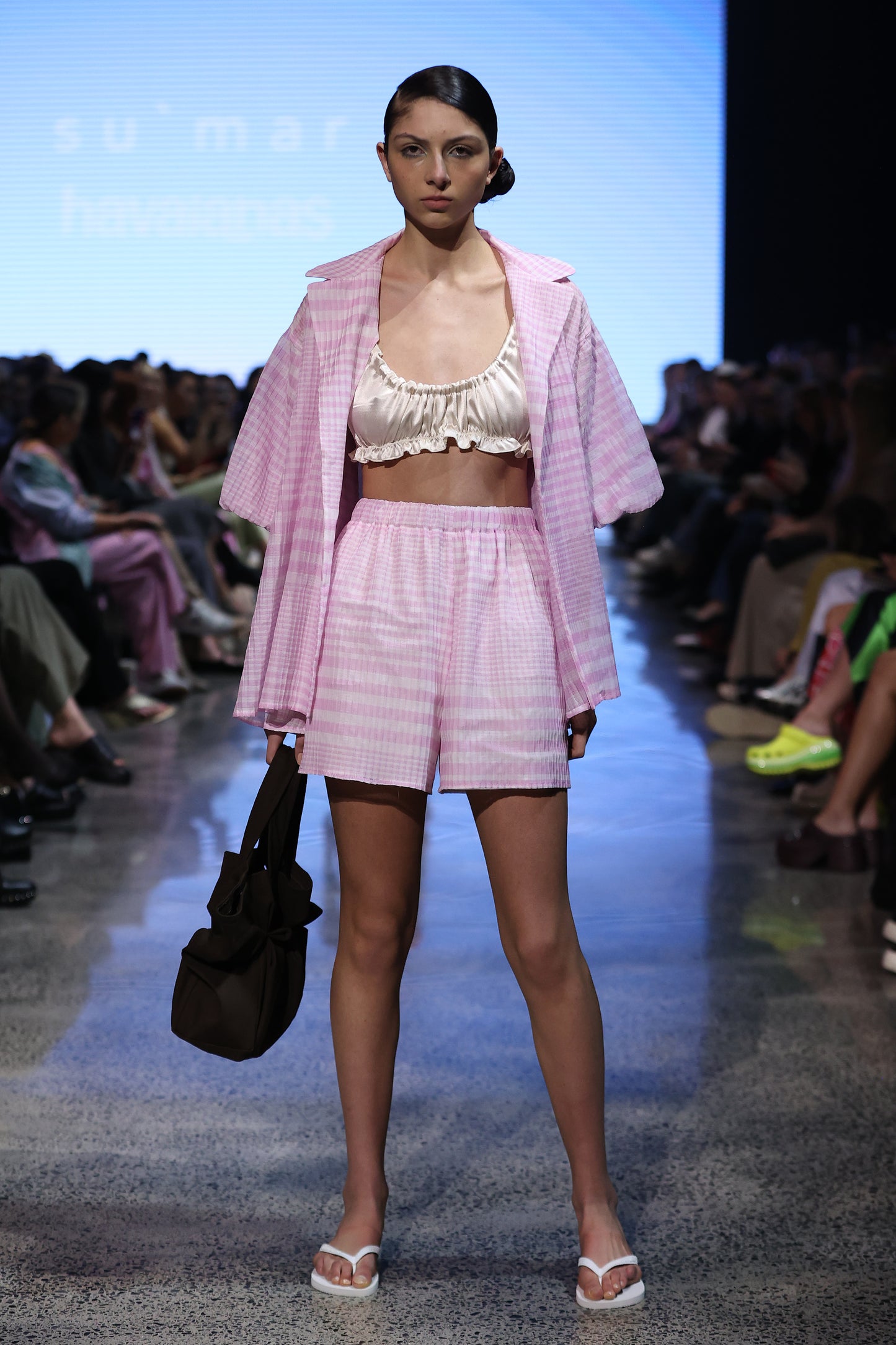 Ruffle Crop