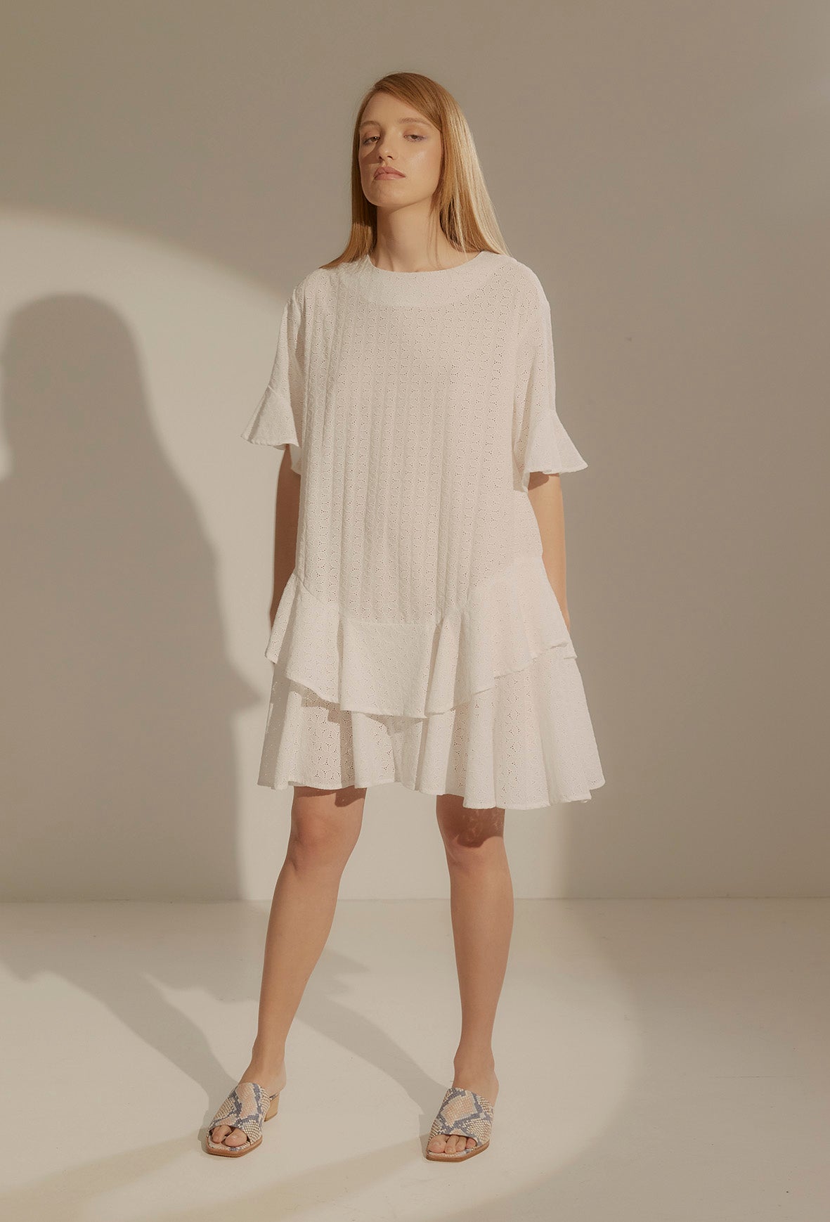 Pirouette ~ Broderie Anglaise