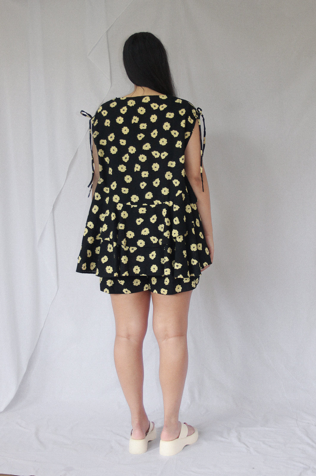 Pirouette Top - Sun Flower
