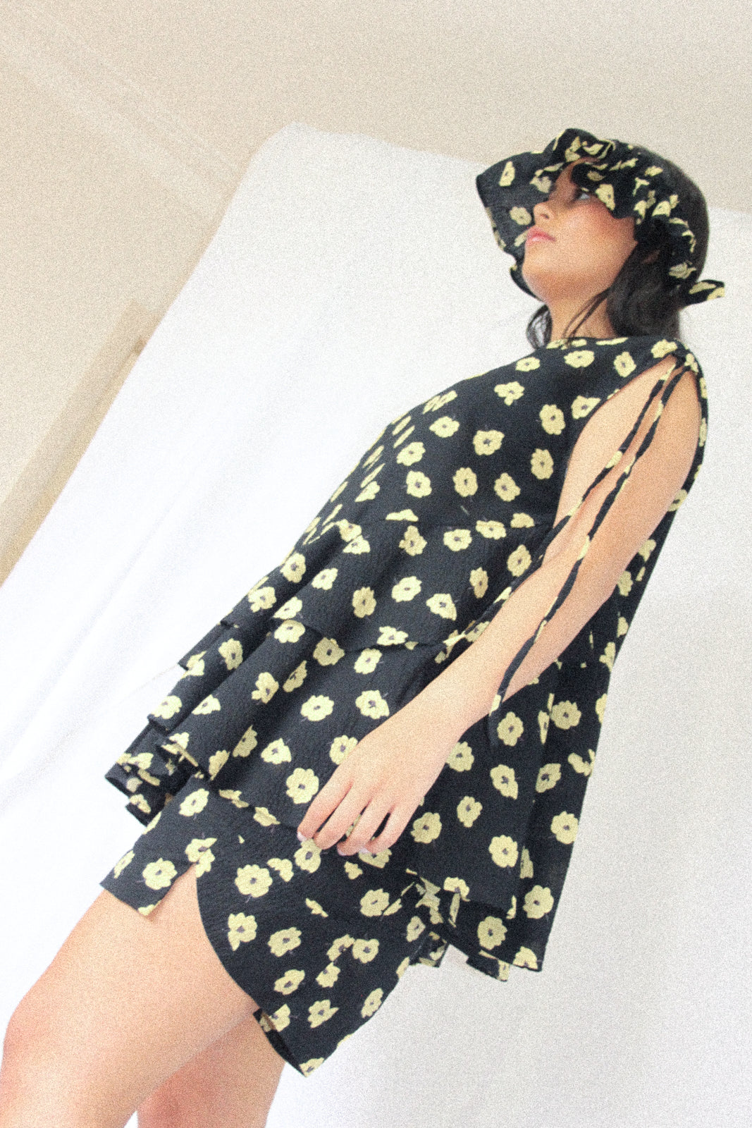 Pirouette Top - Sun Flower