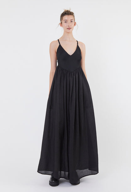 Glimmer Gown - Onyx Allure